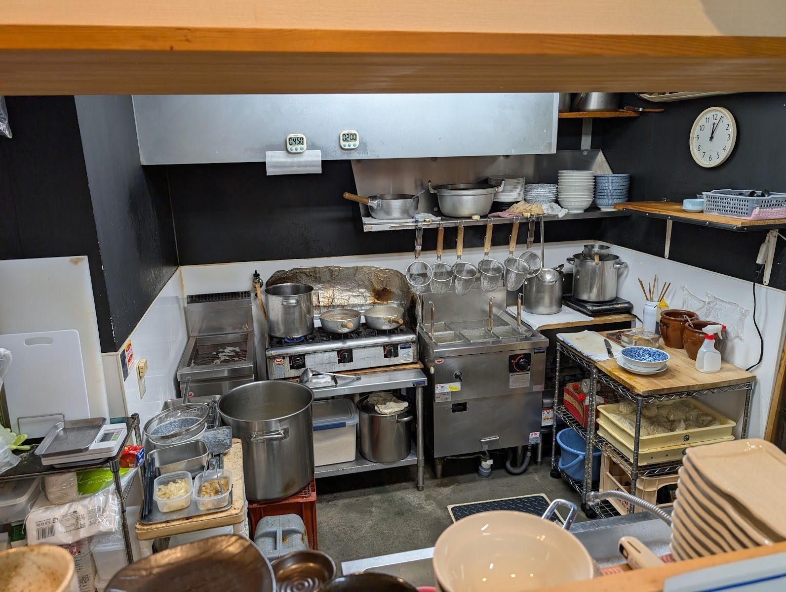 Ramen shop kitchen! A one man show